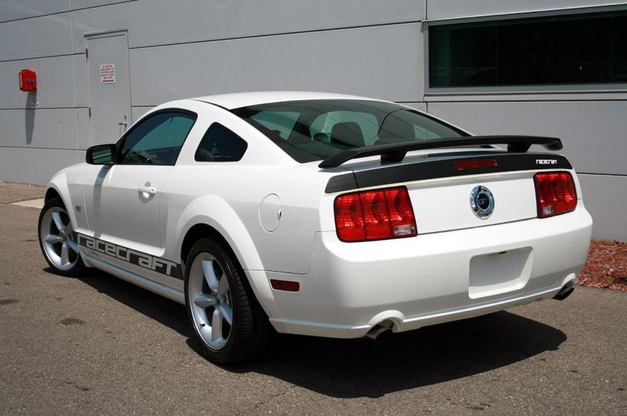  Ford Mustang 420S by Racecraft 2008 года  (фото 2 из 3)